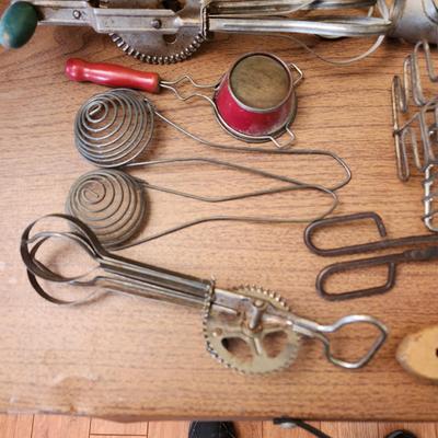 Large Lot Antique & Vintage Kitchen Utensils