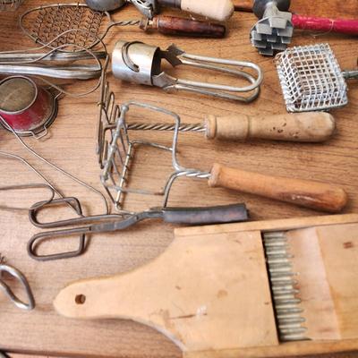 Large Lot Antique & Vintage Kitchen Utensils
