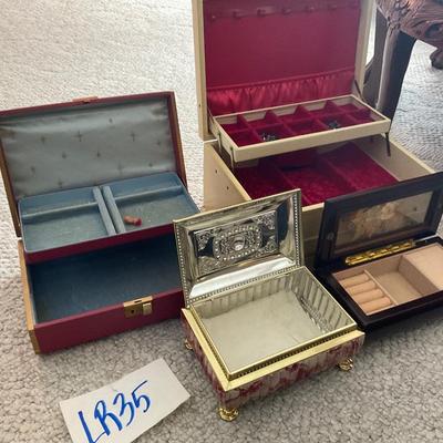 LR35-Boxes and Jewelry Boxes