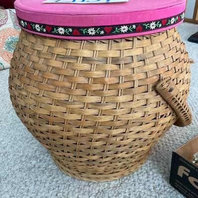 LR39-Sewing Basket and extras