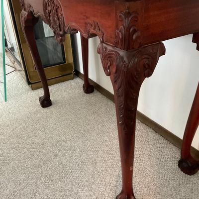 LR42-Beautiful Sofa Table