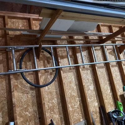 12’ Ladder on the wall ONLY