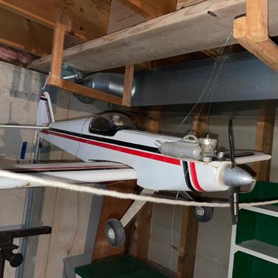 Master Airscrew plane
