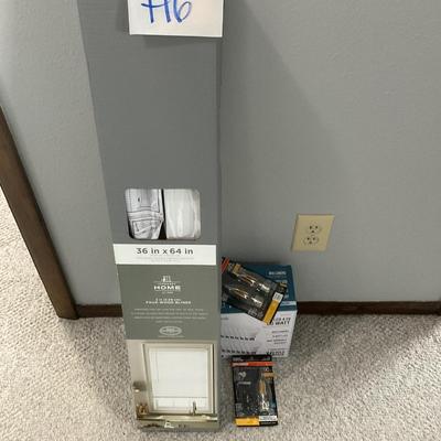 H6-faux wood blinds plus bulbs