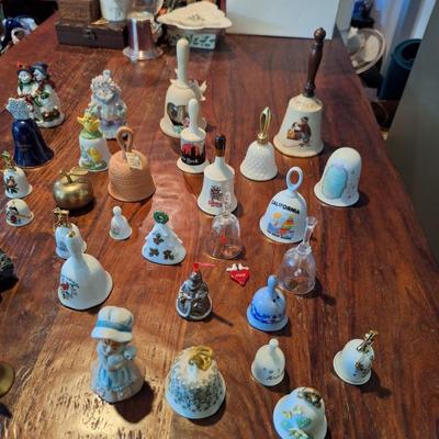 35+ pc Bell Lot