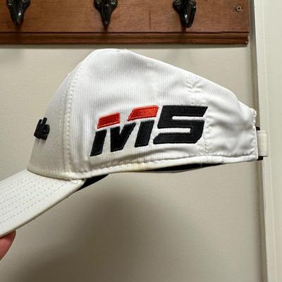 Men’s Adidas Pullovers Long sleeve paired with TaylorMade hats