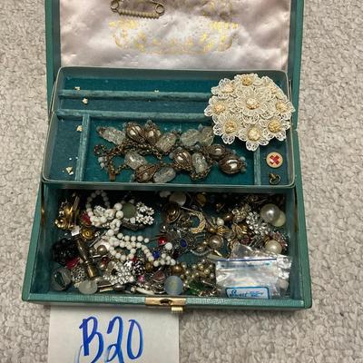 B20-jewelry box plus contents
