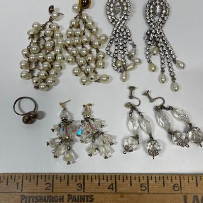 Vintage Jewelry Lot - 4 Dangling Earrings, Pierced & Clip-on plus 1 Ring