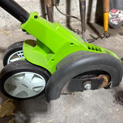 Green Works Edger