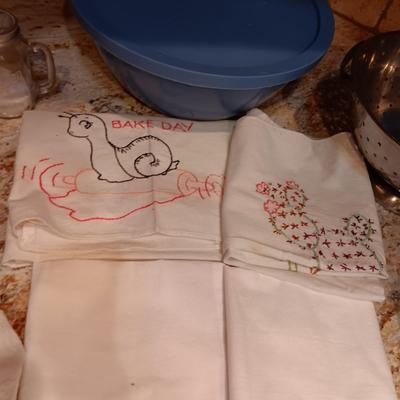 FLOUR SACK DISH TOWELS, BOWLS, SHAKERS AND SUGAR BOWL