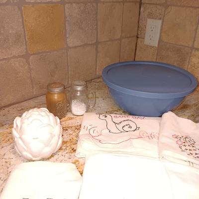 FLOUR SACK DISH TOWELS, BOWLS, SHAKERS AND SUGAR BOWL