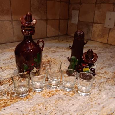 2 EMPTY LIQUOR DECANTERS AND SHOT GLASSES