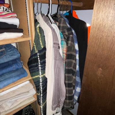 B41-Clothing Lot