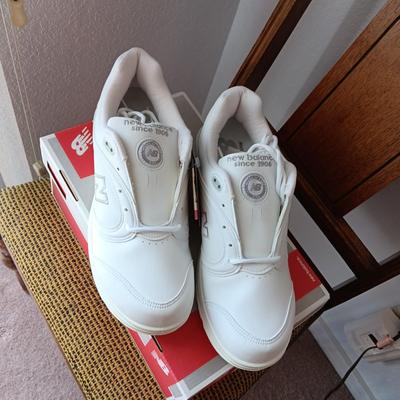 LADIES NEW BALANCE SHOES * BRAND NEW * SIZE 12
