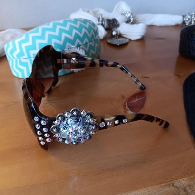 BRIGHTON AND OTHER SCARF, SIMPLY VERA & MONTANA WEST SUNGLASSES