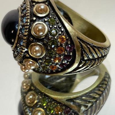 Heidi Daus glass pearl and rhinestone Ring 7