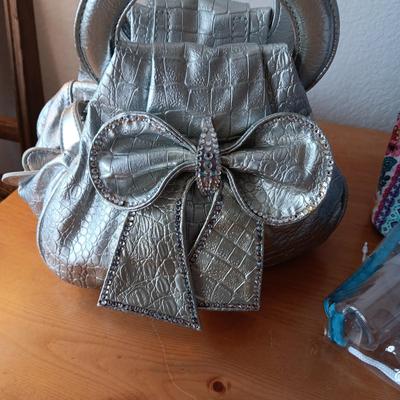 A SWEET SILVER PURSE, CLOTH WALLET AND MAKEUP BAG