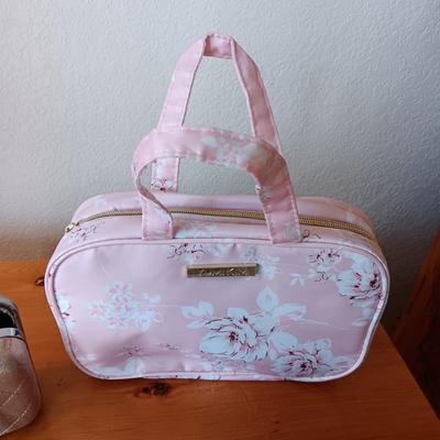 YUMI KIM TRAVEL ORGANIZER, CLUTCH OR SHOULDER PURSE, SUNGLASSES AND SMALL ZIPPERED BAG