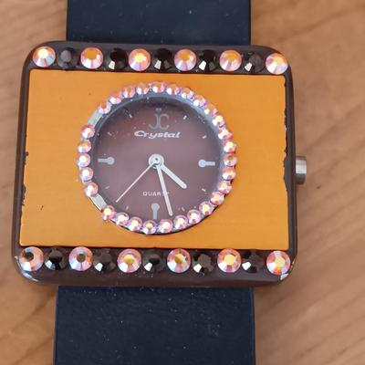 FASCINATING UNIQUE PURSE, A SURE CONVERSATION PIECE PLUS 2 WATCHES