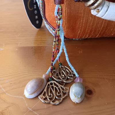 FASCINATING UNIQUE PURSE, A SURE CONVERSATION PIECE PLUS 2 WATCHES