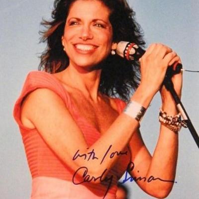 Carly Simon signed promo photo 