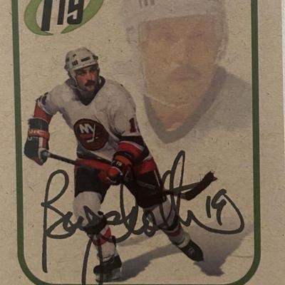 Bryan Trottier signed hockey card