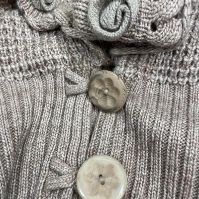 Rose collar cardigan sweater Large
