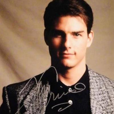 Tom Cruise signed portrait photo 