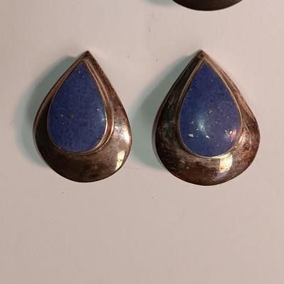 2 PAIRS OF STERLING SILVER CLIP ON EARRINGS