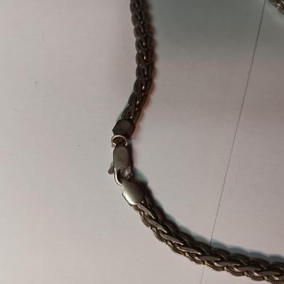 STERLING SILVER CHAIN NECKLACE