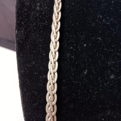 STERLING SILVER CHAIN NECKLACE