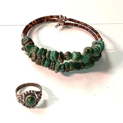 TURQUOISE BEADED BRACELET AND A STERLING SILVER WITH TURQUOISE STONE RING