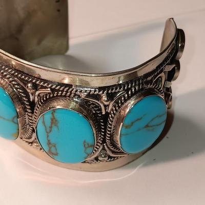 TURQUOISE LIKE STONES SET IN SILVER-TONE CUFF BRACELET