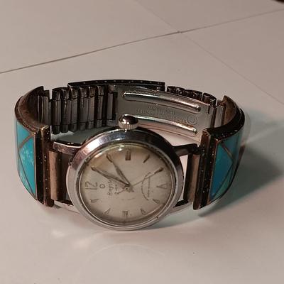 WORKING KINGSTON 17 JEWEL WATCH WITH A STERLING & TURQUOISE WATCH BAND