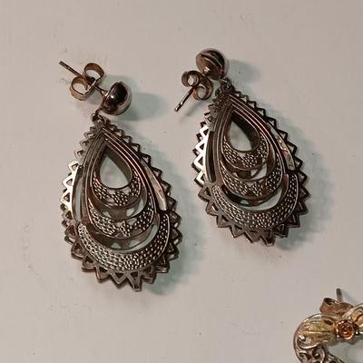 10K & STERLING HEART SHAPED EARRINGS PLUS 2 PAIRS OF SILVER-TONE EARRINGS