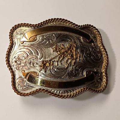 LIKE NEW MONTANA SILVERSMITHS BELT BUCKLE