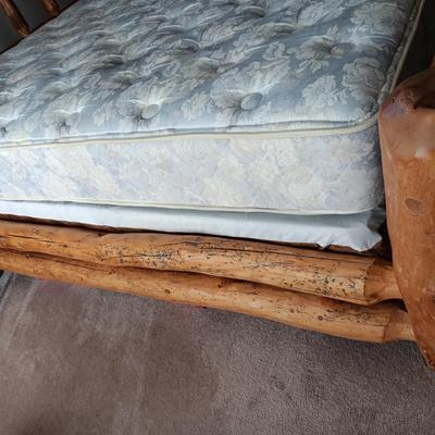 GORGEOUS! 1 OF A KIND! QUEEN SIZE PINE LOG BED
