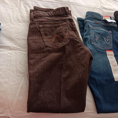 4 PAIRS OF LADIES JEANS SIZE 11/12