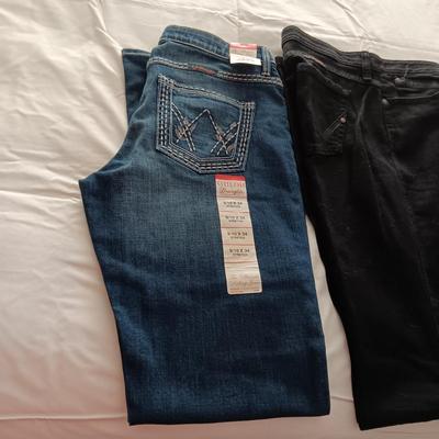 4 PAIRS OF LADIES JEANS SIZE 11/12