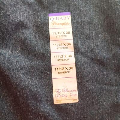 1 NEW, 3 LIKE NEW LADIES JEANS SIZE 11/12