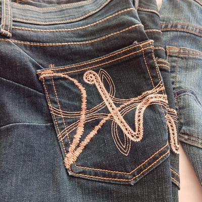 LADIES JEANS SIZE 11/12