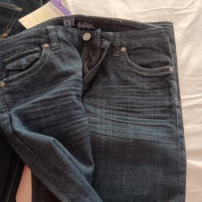 2 NEW, 1 LIKE NEW LADIES JEANS SIZE 11/12