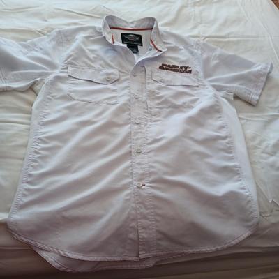 MEN'S HARLEY DAVIDSON LARGE SHIRTS