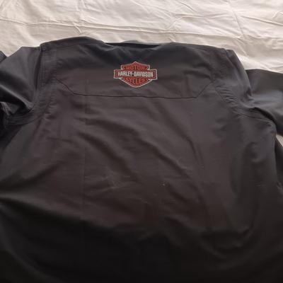 MEN'S HARLEY DAVIDSON SHIRT (XL) AND SWEATER (L)