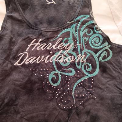 4 LADIES HARLEY DAVIDSON SHIRTS SIZE LARGE