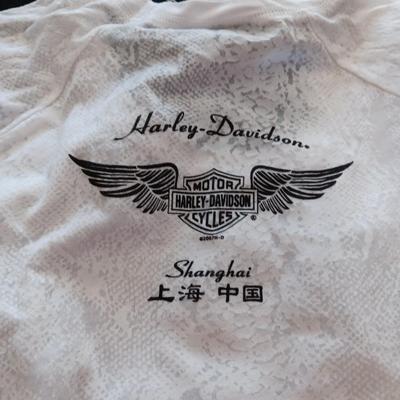 4 LADIES HARLEY DAVIDSON SHIRTS SIZE LARGE