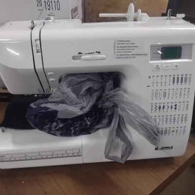 Kenmore Computerized Sewing Machine Choice A (No Box)