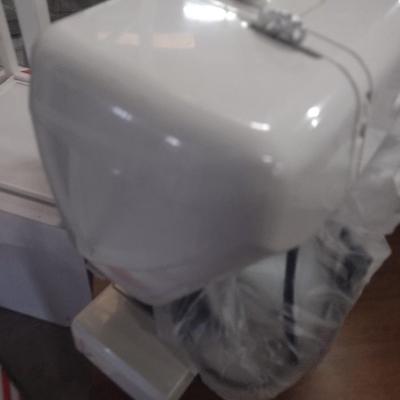 Kenmore Computerized Sewing Machine Choice B (No Box)
