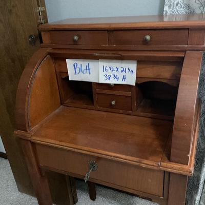 B64-Small Secretary Desk