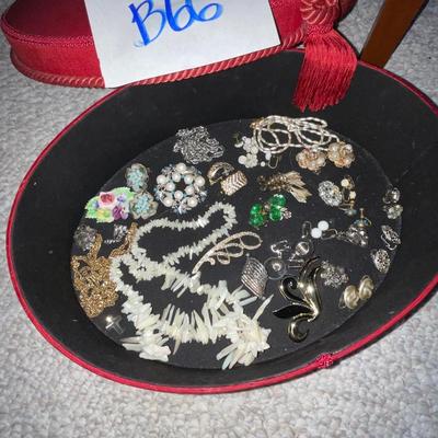 B66-Costume Jewelry